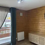 Appartement With Mountain View Balcony *