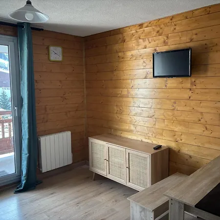 شقة With Mountain View Balcony *