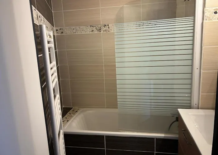 With Mountain View Balcony *